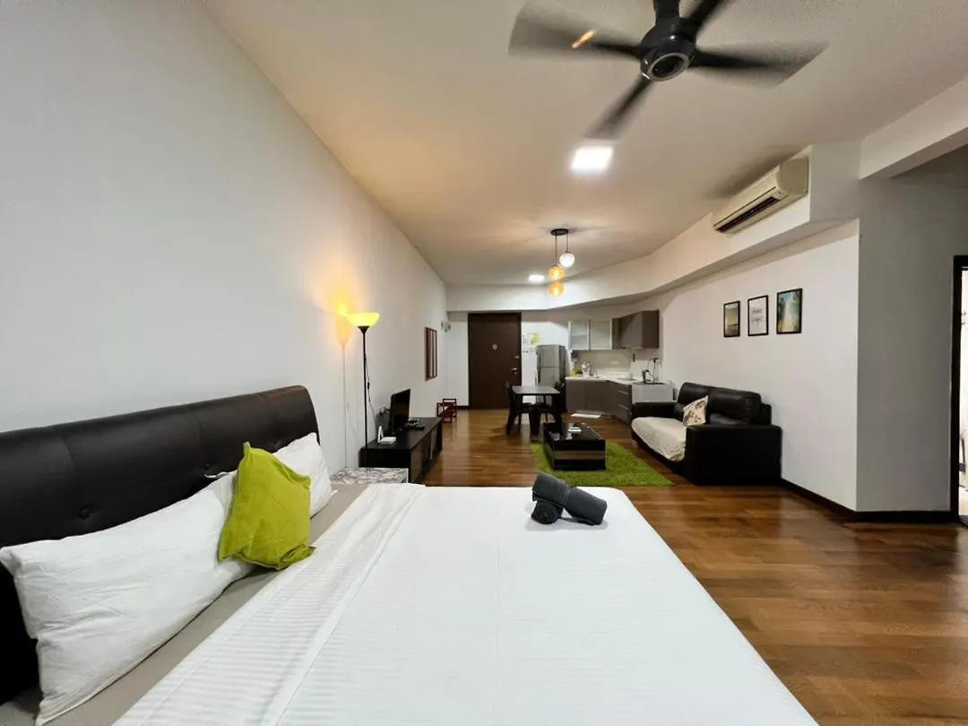 Regalia Suites Kl Infinity Pool _ By Mygehomes Kuala Lumpur 0*,  Malaysia